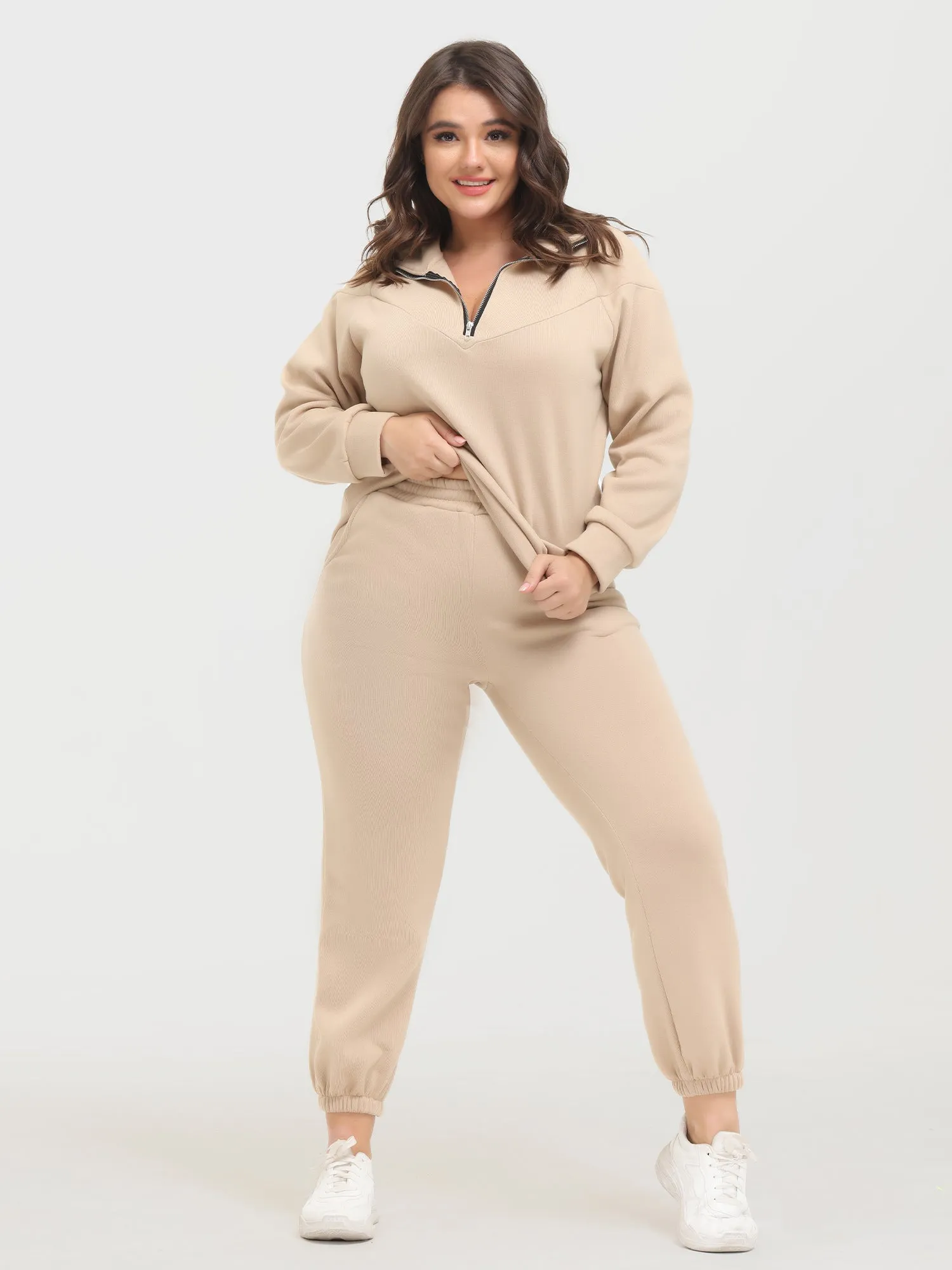 Midsize Long Sleeve Fleece Sweatershirt and Jogger Pants Set